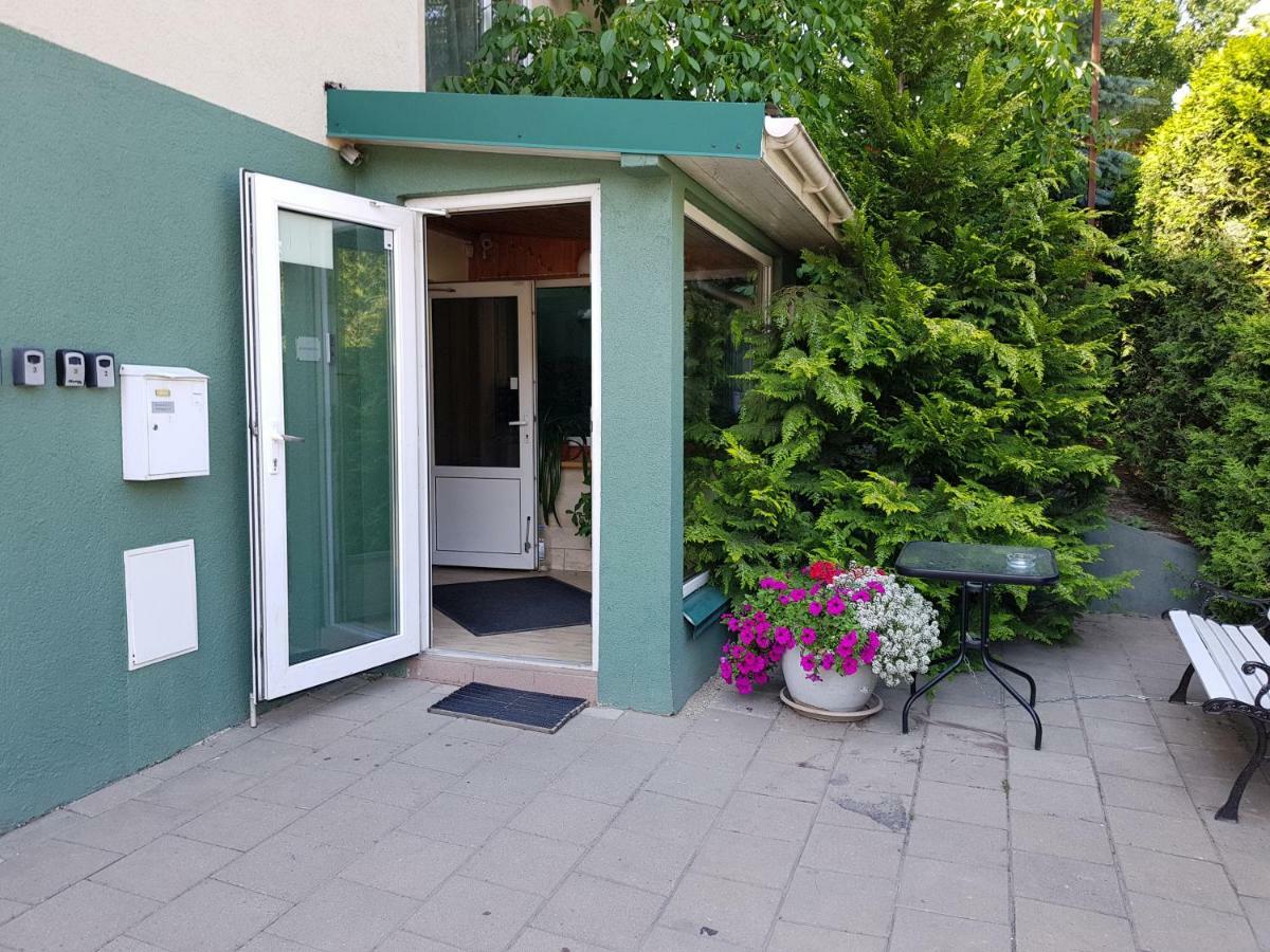 Cozy Garden Free Parking Lejlighed VNO Eksteriør billede